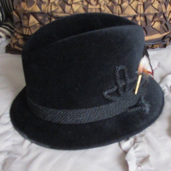 Richman Brothers velour hat - Picture 2 of 7